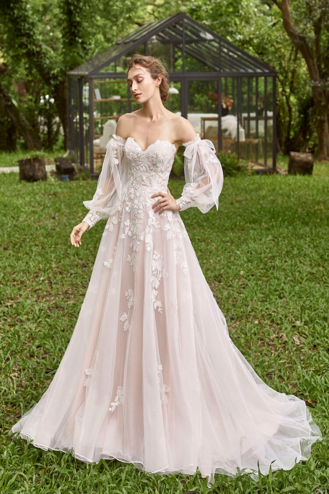 ARIELLA BLUSH IVORY | PRINCESS WEDDING DRESS | FAIRYTALE