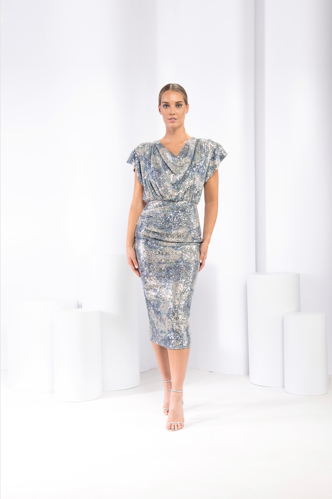 KEVAN JON BLOSSOM KNEE BLUE SILVER